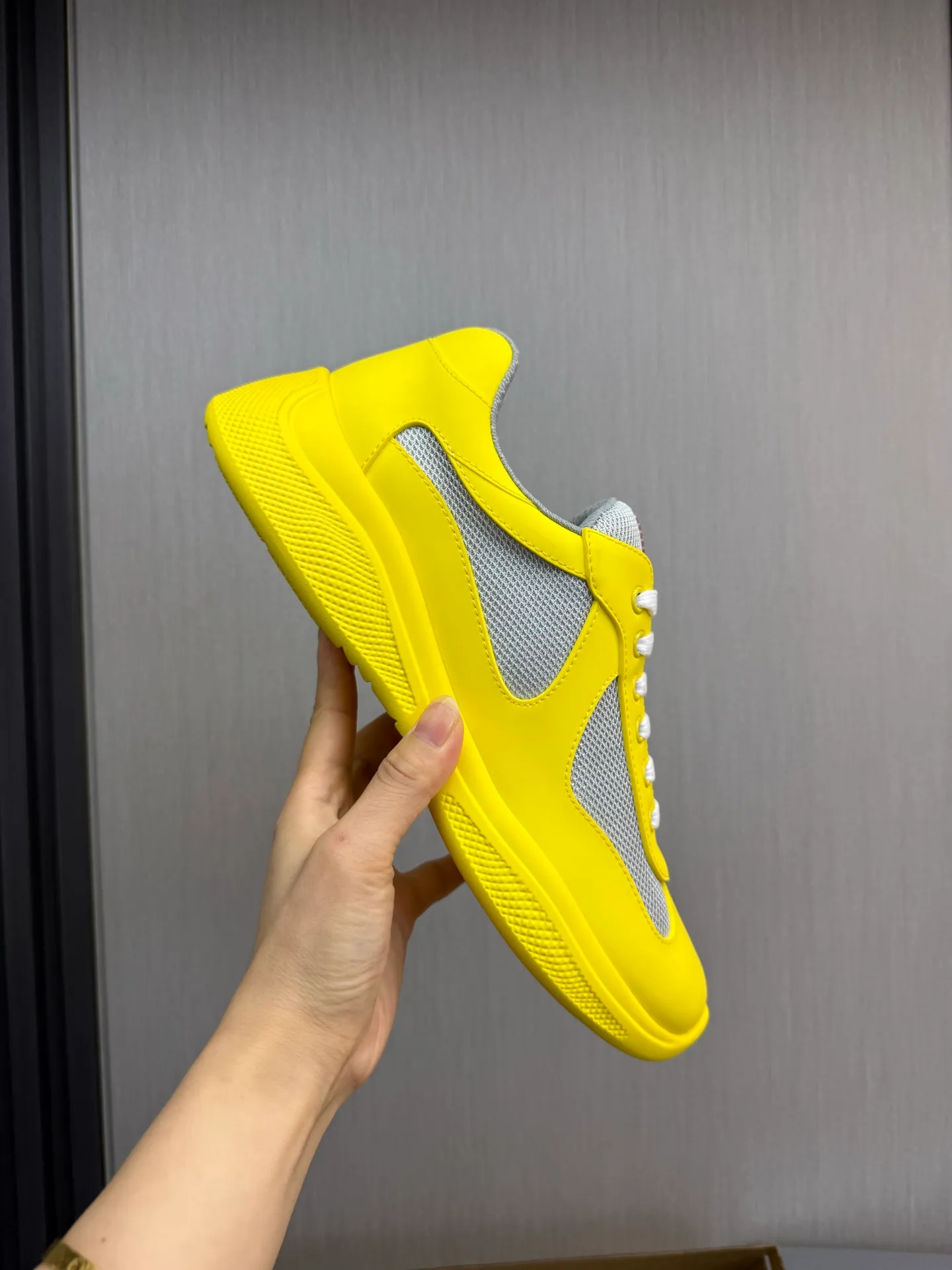 Men's shoes 640💰 [PRADA] Hot selling items🔥Must be recommended every day~~ Official website synchronized, 1:1 high quality shipments✔️ Imported cowhide fabric, rubber material + cowhide lining, original bottom, high-end airplane box packaging🎁 38-45 (38.45 custom-made, non-returnable)